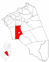 Medford Township highlighted in Burlington County. Inset map: Burlington County highlighted in the State of New Jersey.