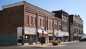 North side of courthouse square Hartford City IN