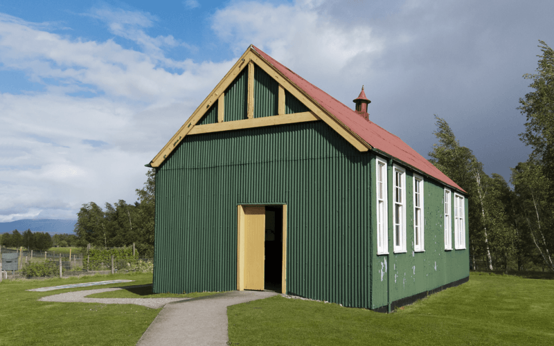 2011 Schotland Highland Folk Museum - Knockbain School 28-05-2011 17-48-06