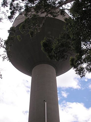AcaciaGardensNSWwatertower.jpg