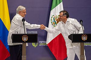 Andrés Manuel López Obrador y Gustavo Petro 2