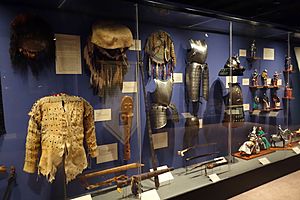 Armor display - Glenbow Museum - DSC00713