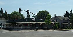 Shop on Willamette Street