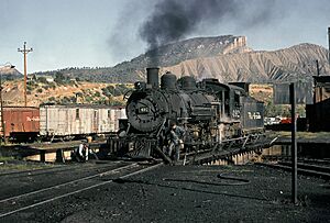 D^RGW 492 Durango turntable 8-65x - Flickr - drewj1946