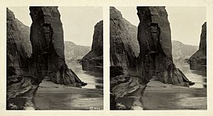Eugene LaRue, Sentinel Rock, Glen Canyon, Utah, stereograph, 1922