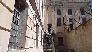 Exterior of the alcatraz jailhouse