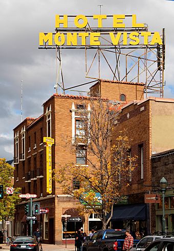 Flagstaff-Hotel-Monte-Vista2.jpg