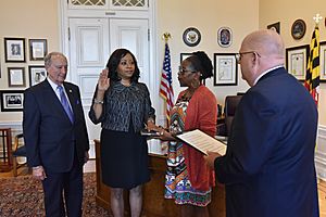 Angela M. Eaves Facts for Kids