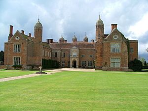 Long Melford - Melford Hall