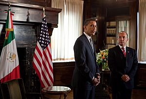 President Barack Obama meets President Felipe Calderón