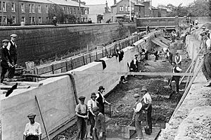 Pymmes Brook Canal Construction