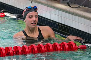 Regan Smith after winning 100m backstroke (41869225165).jpg