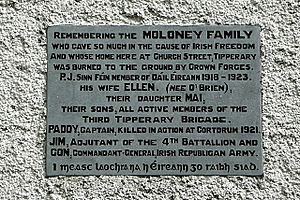 Remembering the Moloney family - geograph.org.uk - 1296126