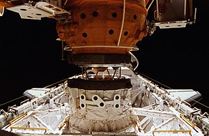 STS-76 docking with MIR.jpg