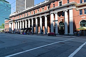 Waterfront station Vancouver (42914420220)
