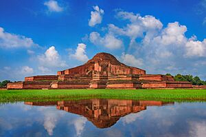 পাহাড়পুর বৌদ্ধ বিহার 22