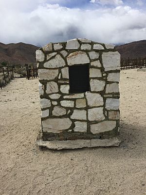 1872-Earthquake-Grave