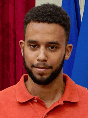 Anthony Sadler in 2015 (cropped).png