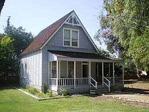 Colony House, Simi Valley