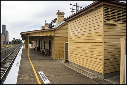 Culcairn Railway Station-1 (41227128504).jpg