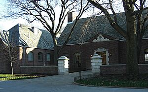 Dyker Beach Golf Course Club House