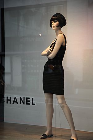 Hanel's little black dress (6330181828)
