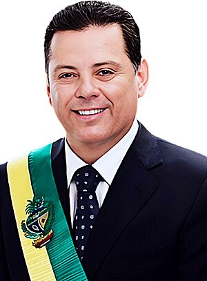 Marconi Perillo com a faixa governamental de Goiás (retouched).jpg