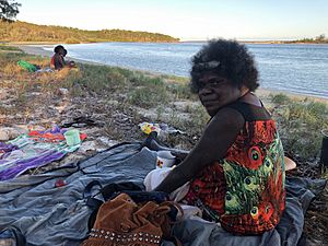 Marrnyula Mununggurr at Binydjarrŋa (Daliwuy Bay), December 2018
