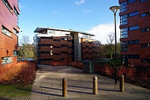 Mason Hall, University of Birmingham - geograph.org.uk - 2746379