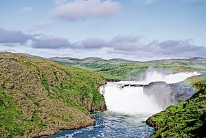 Nastapoka River Waterfall