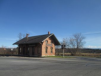 New Haven Junction Depot, New Haven, Vermont.jpg