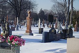 Notre Dame Cemetery, Ottawa.JPG