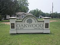 Oakwood, TX, sign IMG 3026