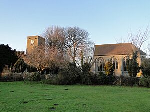 Sutton St James the church and tower - geograph.org.uk - 2226082.jpg