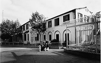 U.S. Custom House (San Ysidro, California) front.JPG