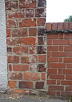 Wilkes Gobs oversize bricks, Measham