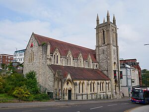 Church of Saint Andrew, Bournemouth (01).jpg