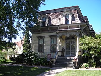 George Clayson House (Palatine, IL) 01.JPG