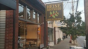 Heine Brothers' location in Crescent Hill.jpg