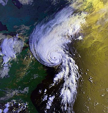 Hurricane Bob 19 aug 1991 1226Z.jpg
