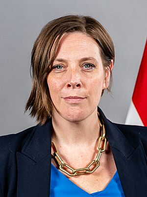 Jess Phillips official portrait, 2024 (cropped).jpg