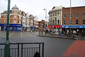 Junction of Mitcham Rd. and Tooting High St., Tooting. - geograph.org.uk - 1019797.jpg