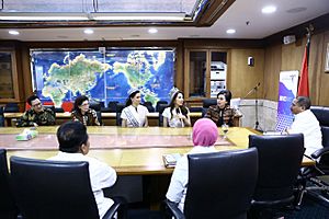 Karina Nadila Niab Together With Jenny Kim (2)
