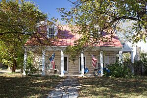 Lampasas Huling Cottage (1 of 1)