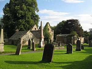 Lasswade Old Kirkyard - geograph.org.uk - 973845