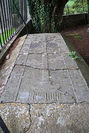 Mothel Priory Graveyard Crosslab of Richard Power 1483 2015 09 16