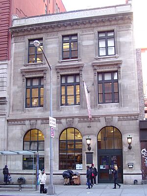 NYPL Muhlenberg Branch
