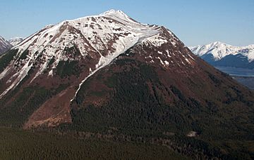 Penguin Peak, immediately south of Bird Ridge (3587497915).jpg