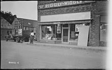 Piggly Wiggly grocery - NARA - 280994