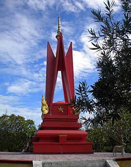 Cambodia vietnam friendship Monument Sihanoukville 2014